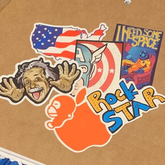 10 Random Stickers🔥 - Picture 6 of 6